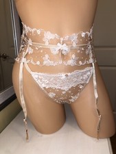 Victorias Secret Luxe Bridal Embroidery Mesh Seed Pearl Thong /Garter belt L NWT