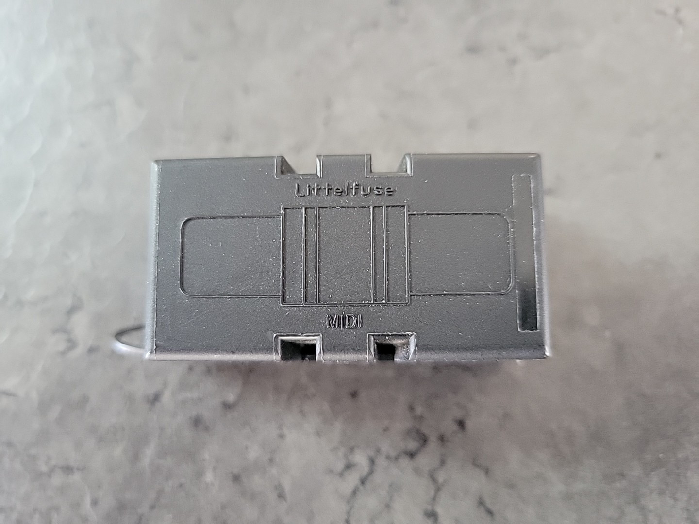 Littlefuse MIDI Fuse Holder with 40A midifuse 40 amp 32V Dc *USED*