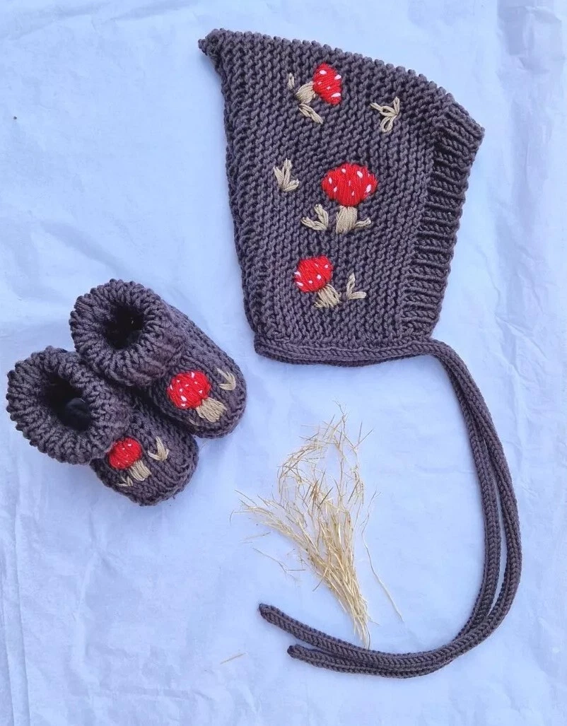 Merino Baby Set 0-3 MTHS MOCCA MUSHROOMS EMBROIDERED