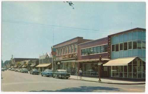 1950&#039;s Old Cars Main Street View Hyannis Cape Cod Massachusetts Chrome Postcard