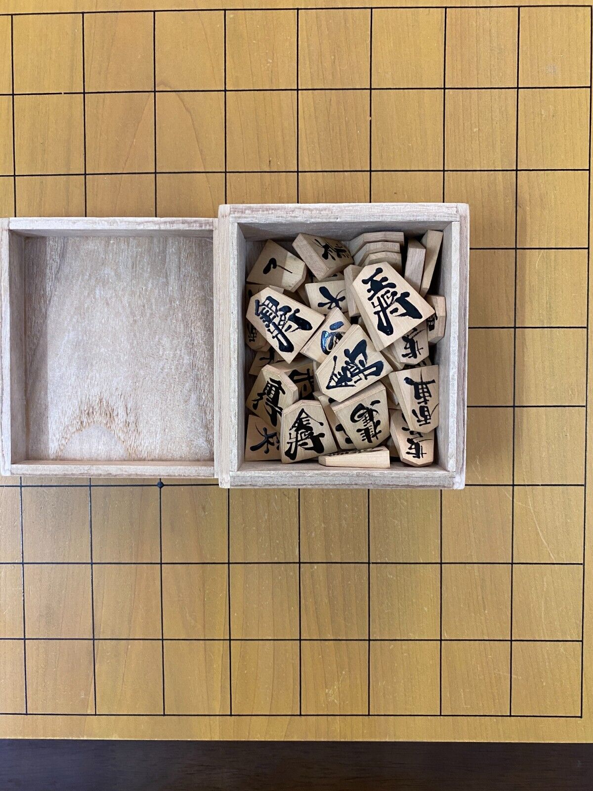 igGameCenter :: Shogi  Board games, Learn chess, Old games