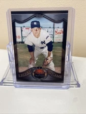Mickey Mantle Legends of the Game Gold Topps 2009 Card # LLP-7 Yankees