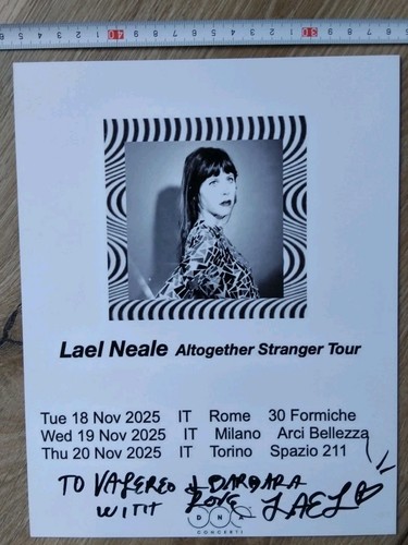 Lael Neale Signed Photo Altogether Stranger Tour Autografato prezzo ebay