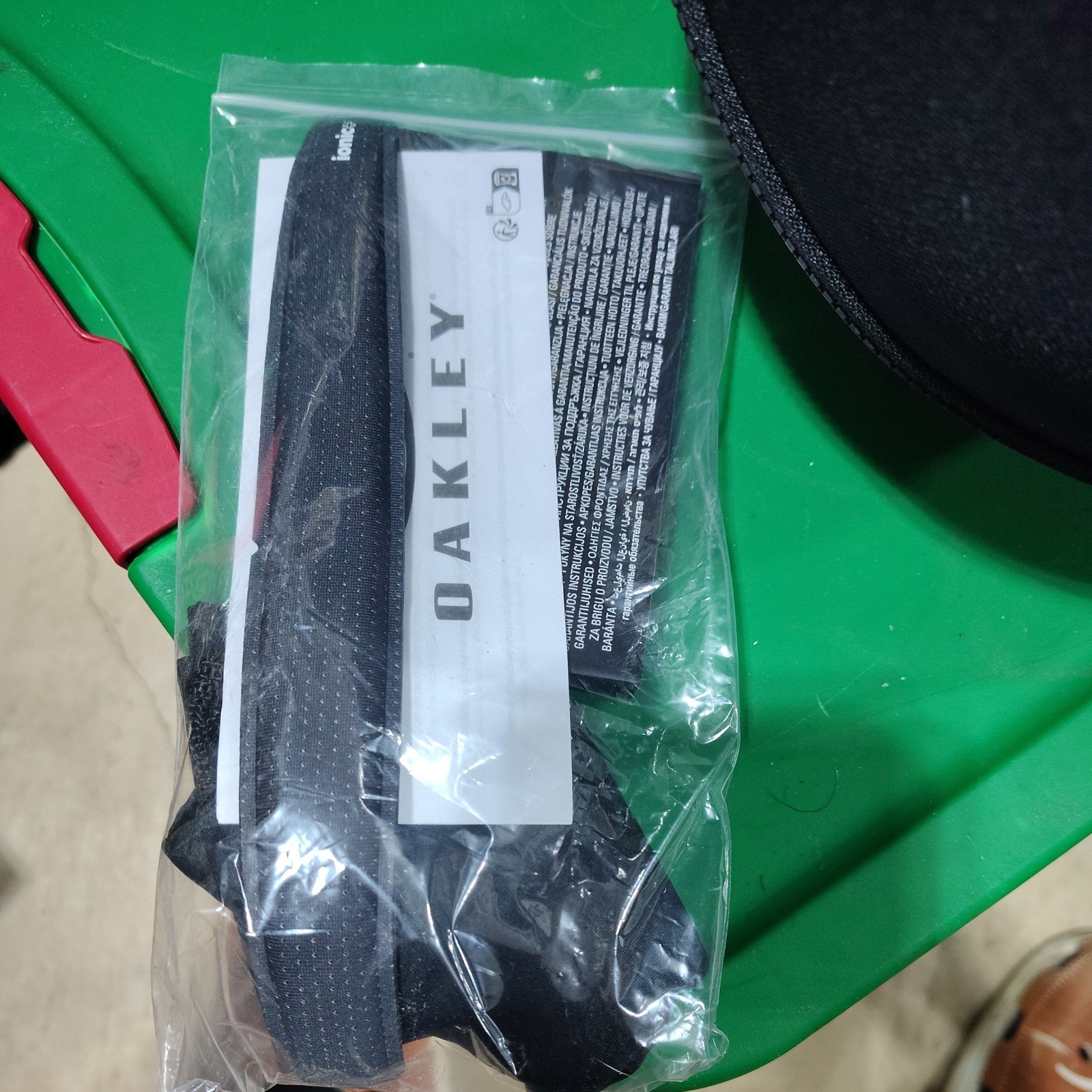 Oakley Aro7 LITE MIPS Road Cycling Bike Helmet Matte black Sz Small NEW IN BOX