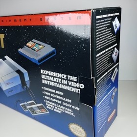 Consola Nintendo NES Action Set Completo en Caja (CIB) con Manuales/INSERTOS - Probada