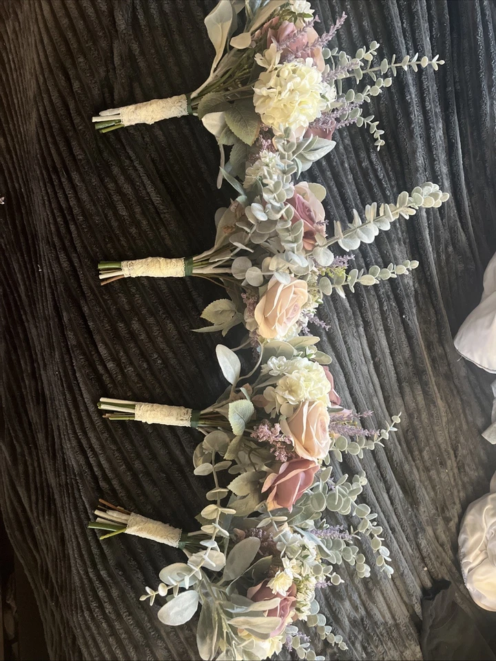 High Quality , Purple Themed Wedding Flowers - Image 2 of 4