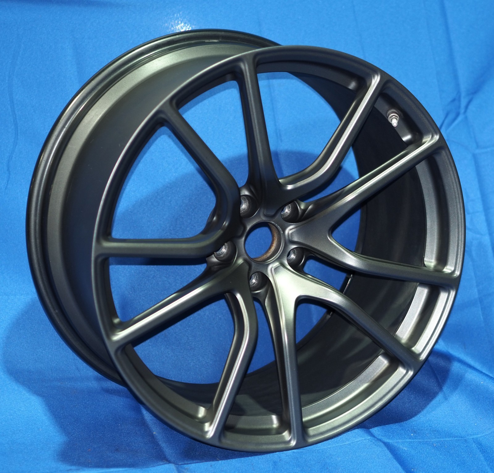 2016-2021 McLaren 570S Rear 20" x 10" Ten Spoke Rear Wheel Rim OEM A GRADE!