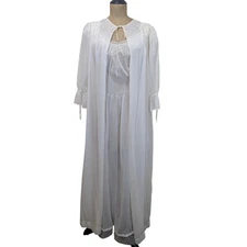 VTG Kickernick Restwear Nylon Nightgown & Robe Set – White Ruffle Trim