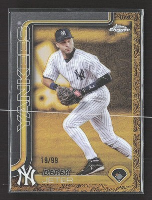 2025 Topps Chrome Gilded Collection Derek Jeter #2 Gold Etched 19