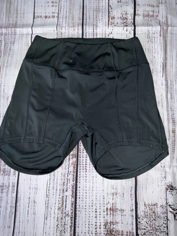 Gymshark Compression Work Out Shorts Legging Black Women’s Medium(154) - Image 2 of 4