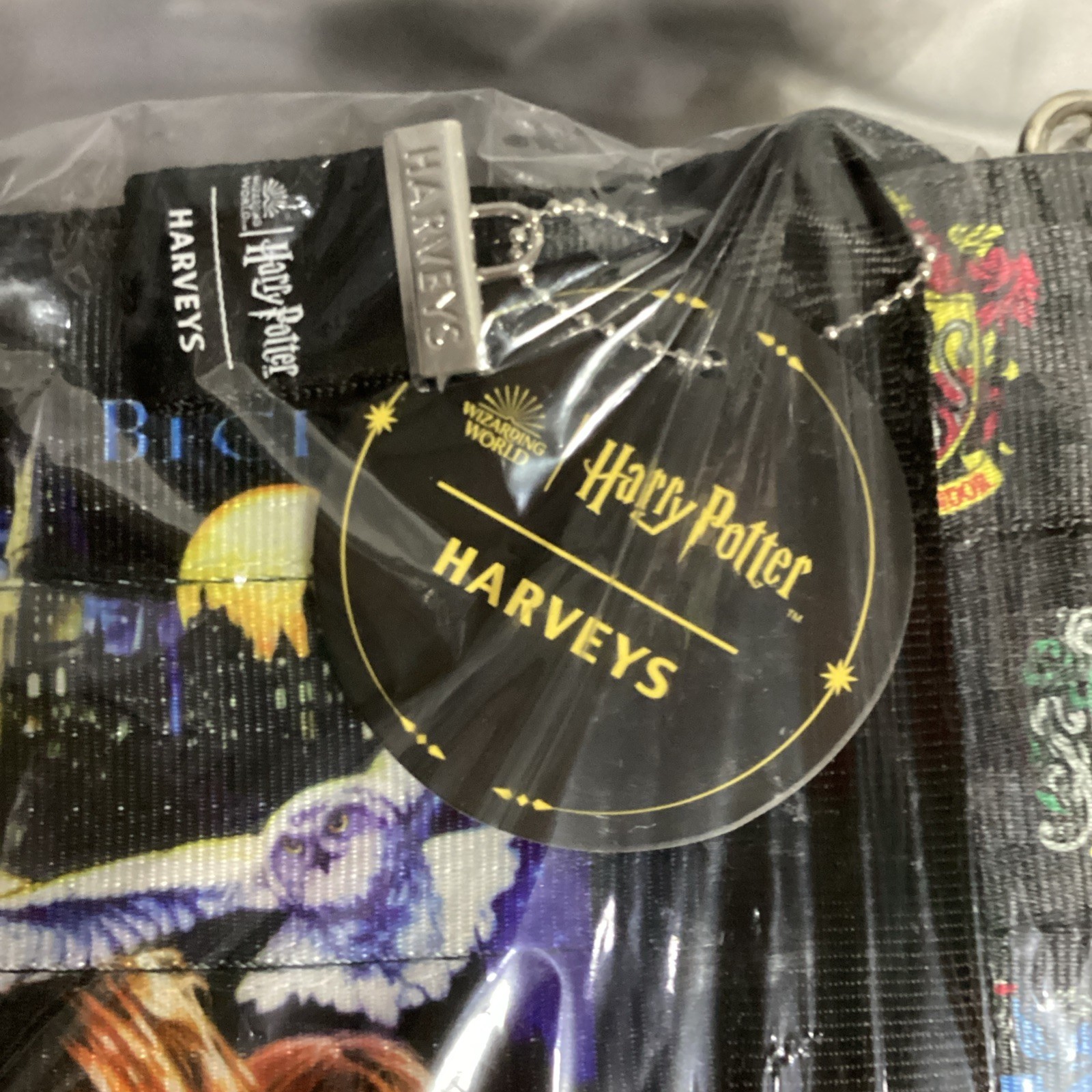 Harvey’s Harry Potter Hogwarts Medium Poster Tote Bag, Charm Of Crest NEW image 7