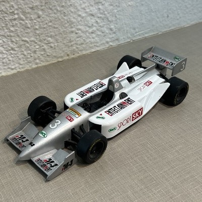 Formula 1 Die Cast 1:24 Race Car Sport Sky Millennium Speed International Group