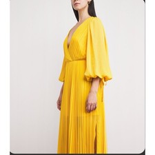 Alice + Olivia "Nya" Pleated Chiffon Maxi Dress in Golden Hour Yellow | Size 0