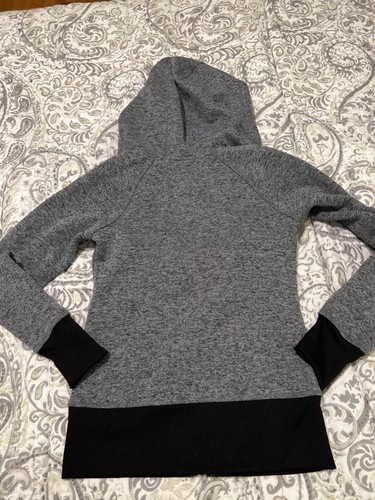 Great Condition RBX Women Sweater Hoodie Size Small Color Gray with Black - Picture 6 of 6