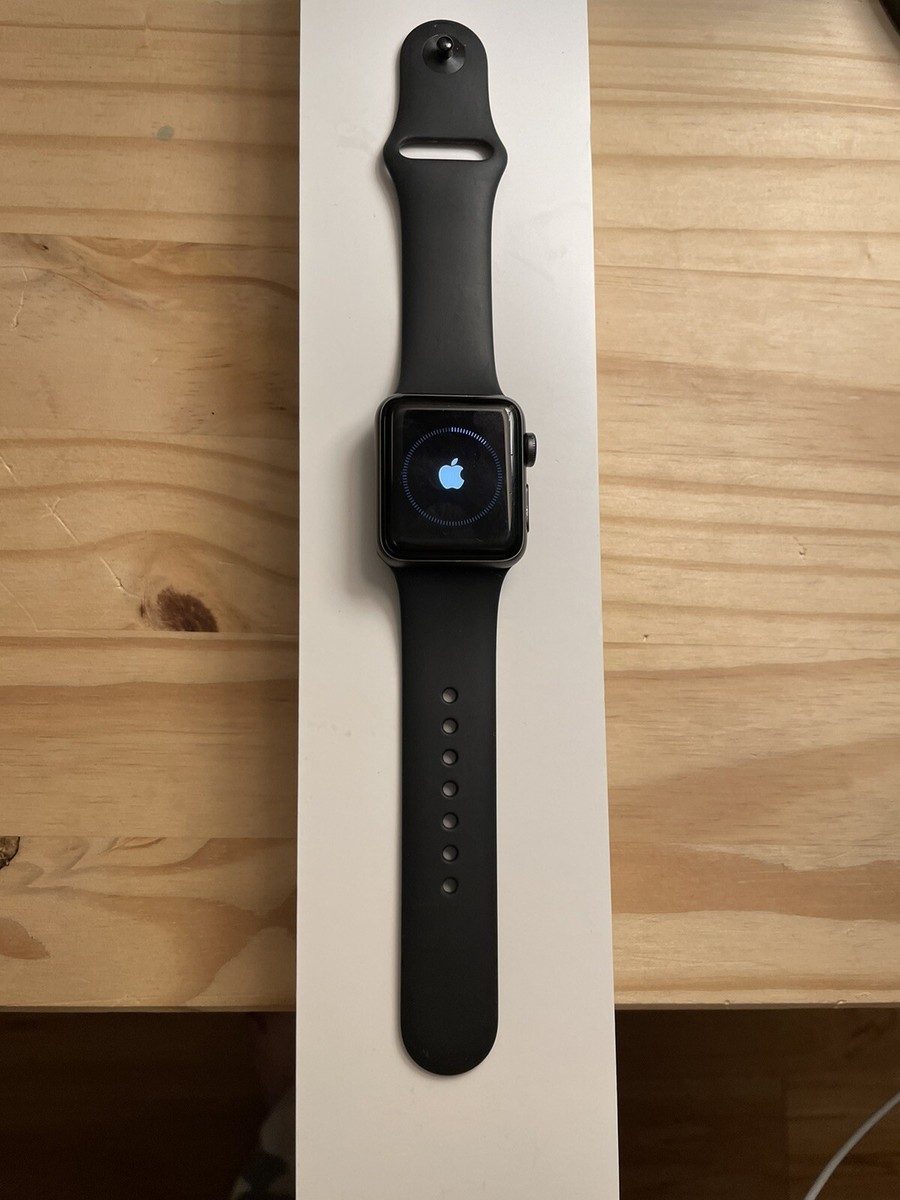 Apple Watch Series 3 38mm Space Gray Aluminum Case Black Sport