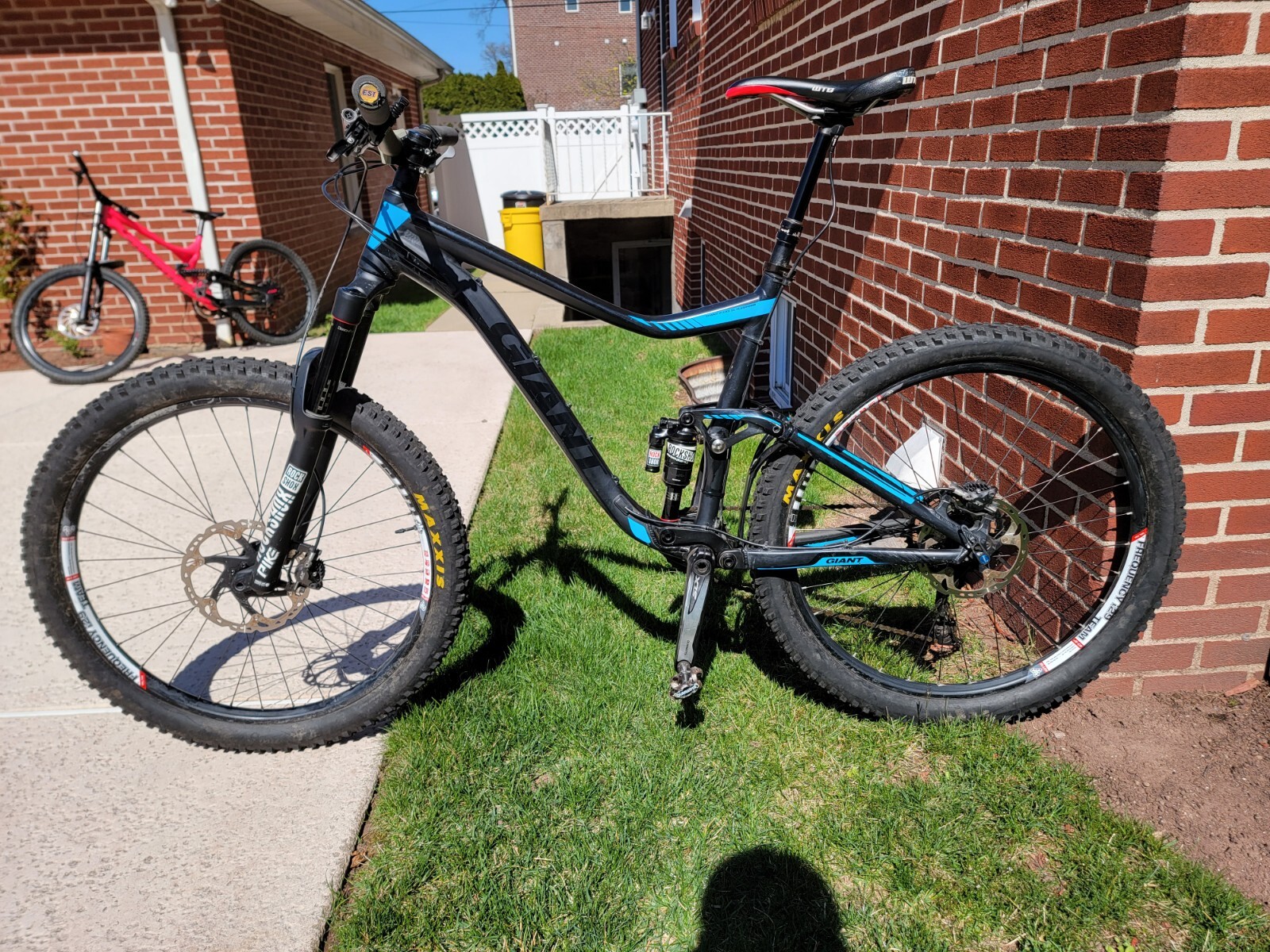 Giant Trance 2 - with lots of upgrades 