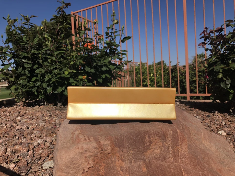 Bolso Kimono Japonés Vintage Diseño Borde Dorado Amarillo Bolso de Noche Formal Usado Foto 4 de 4