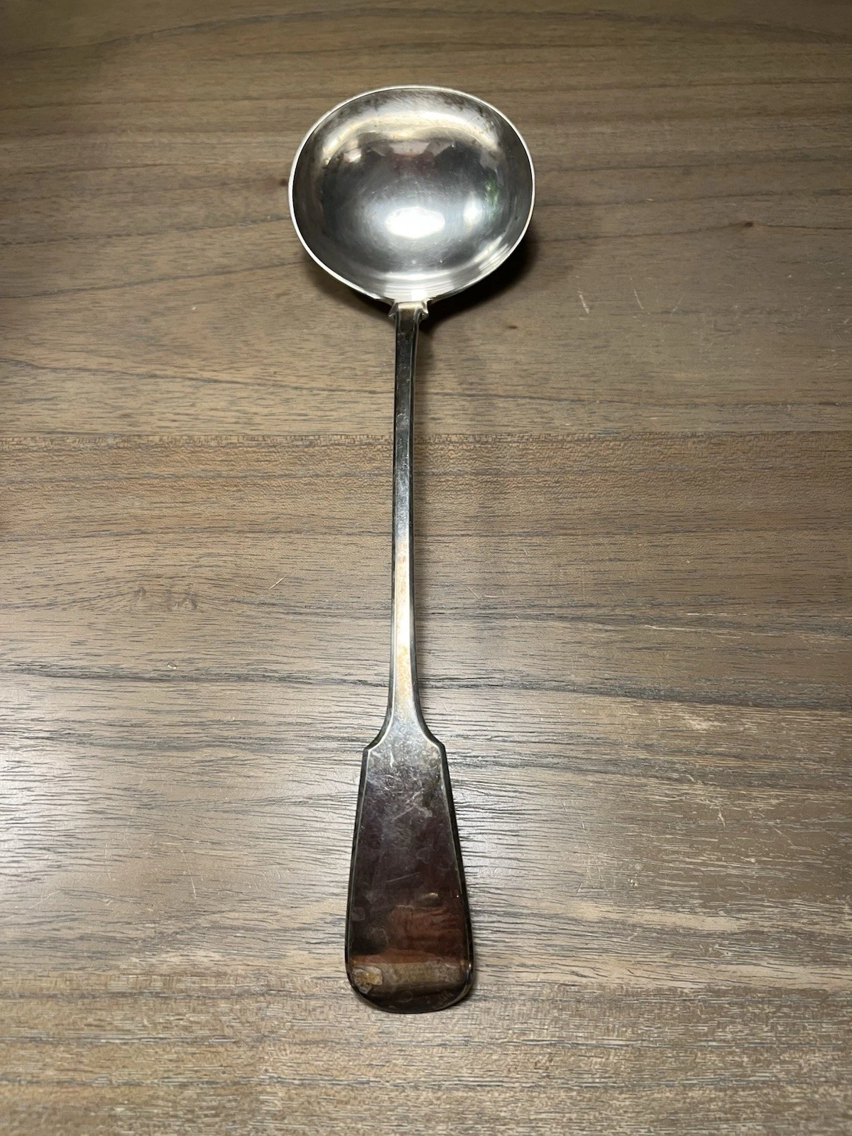 Vintage High-Quality Large Silver Plated Ladle 8.4 Oz 13x4 Makers Mark Approx