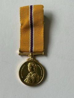 ERII Golden Jubilee 1952 2002 Miniature Medal.