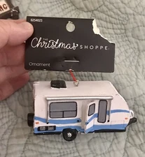 The Christmas Shoppe CAMPER TRAVEL TRAILER CAMPING ORNAMENT Outdoors NWT