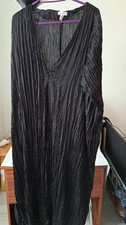 H&M Ladies Black Dress Size M