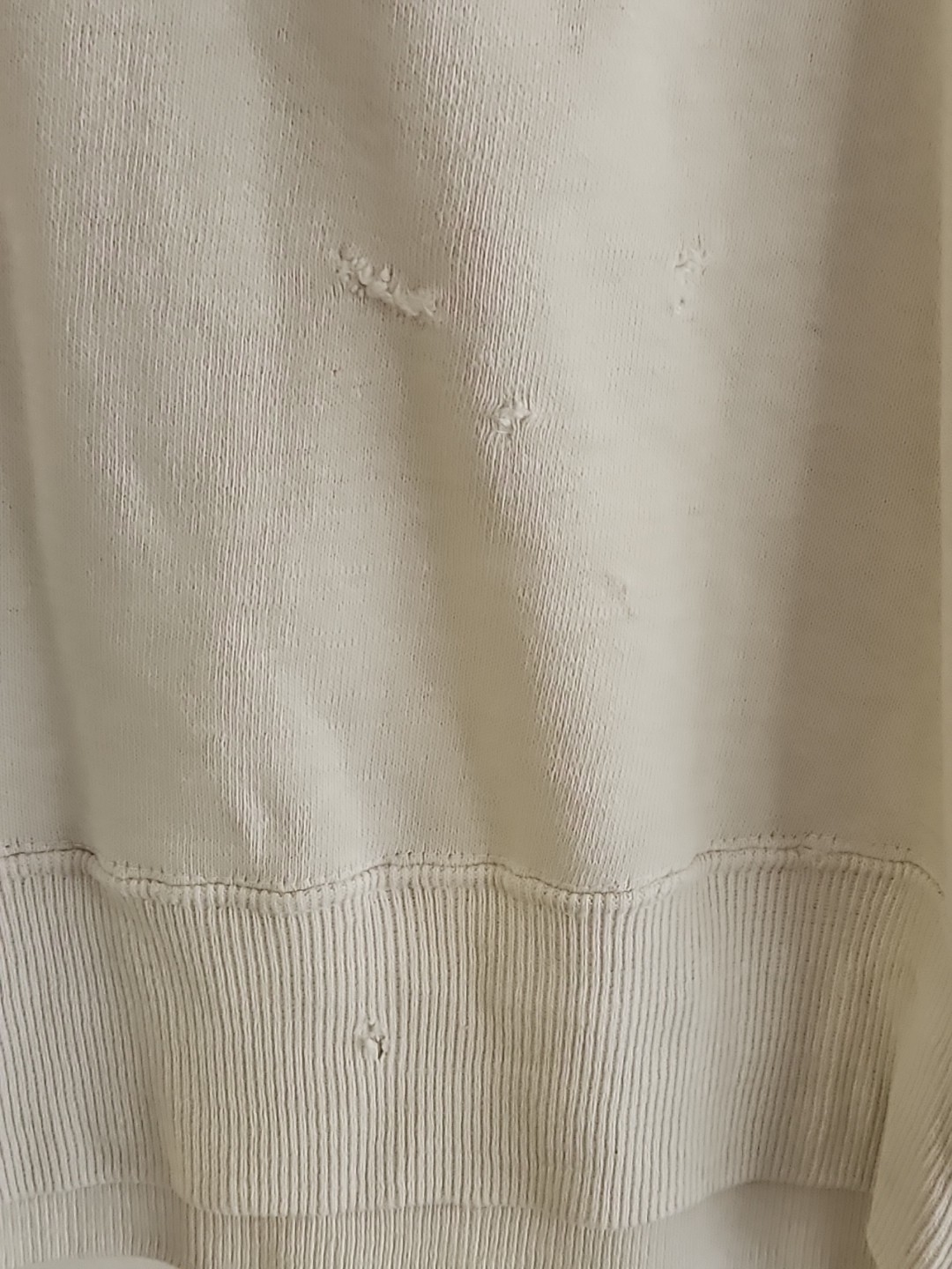 True Vtg 60s Thrashed Sweatshirt Blank White USA Crew Neck Distressed