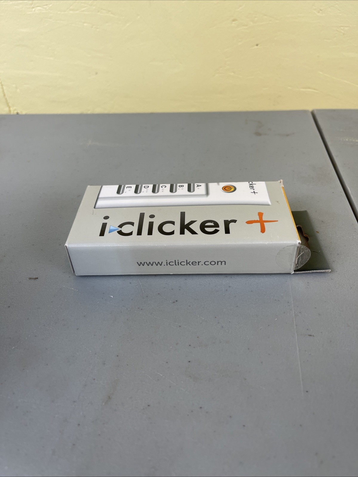 iClicker Plus + Model RLR15 Student Response Remote NEW