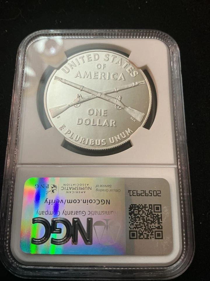 2012 W INFANTRY SOLDIER - $1 - NGC PF69 UC - SILVER COIN - BROWN LABEL - Image 3 of 4