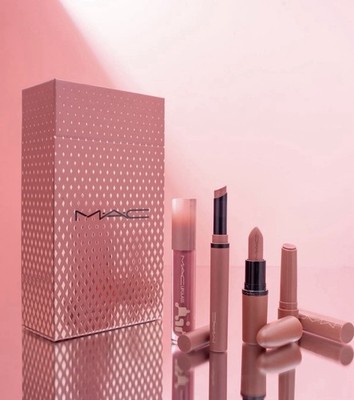 MAC Velvet Teddy Lipstick Gift Set