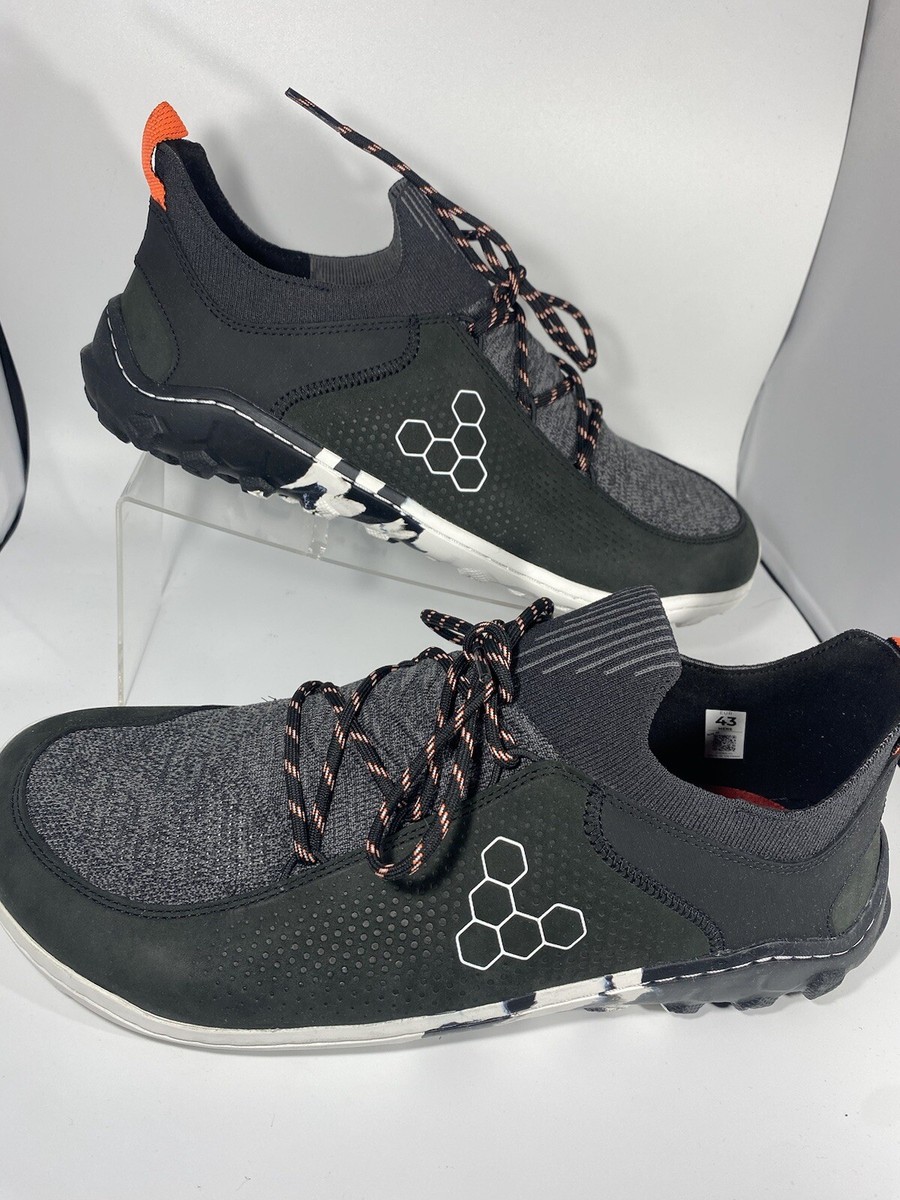 Vivobarefoot- Tracker Decon Low FG2- Mens- EU43- Black