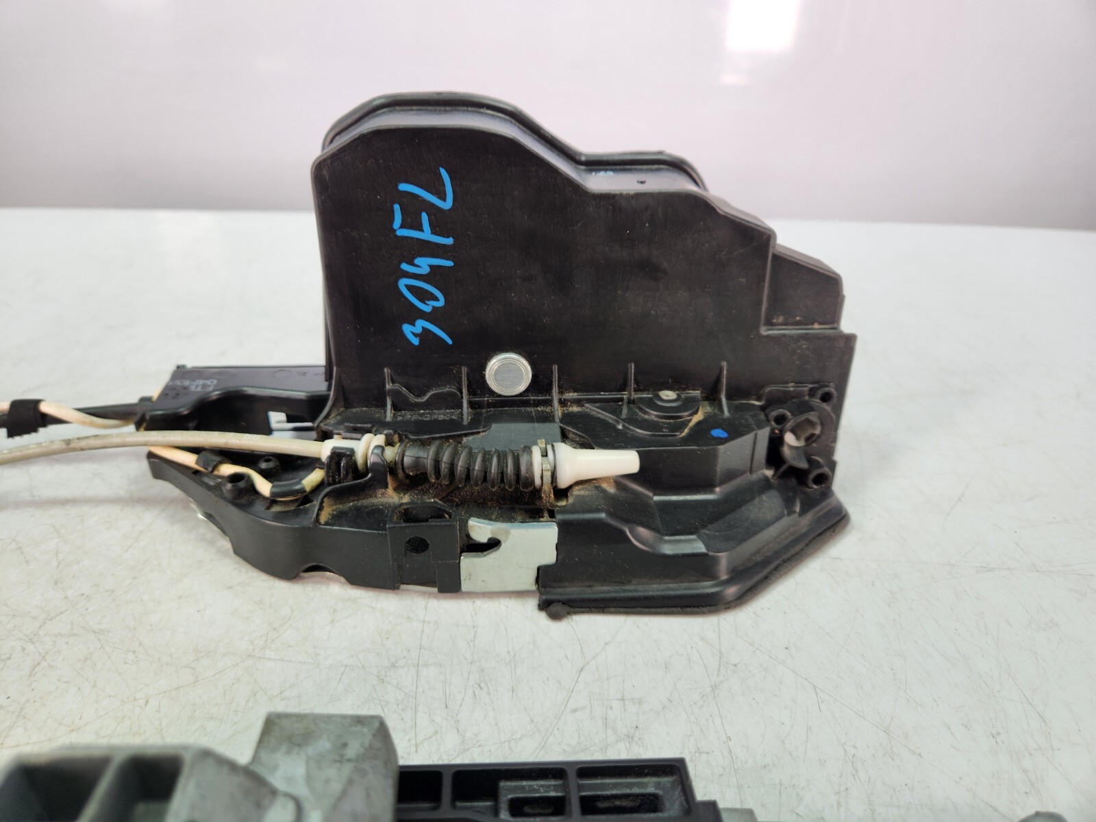 ✅10-14 OEM Rolls-Royce Ghost RR4 Front Left Side Door Lock Latch Actuator