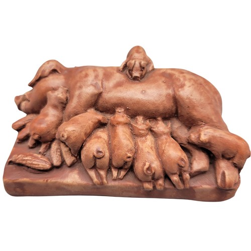 Vintage Mama Pig & Piglets Chalkware Sculpture Farmhouse Decor Figurine