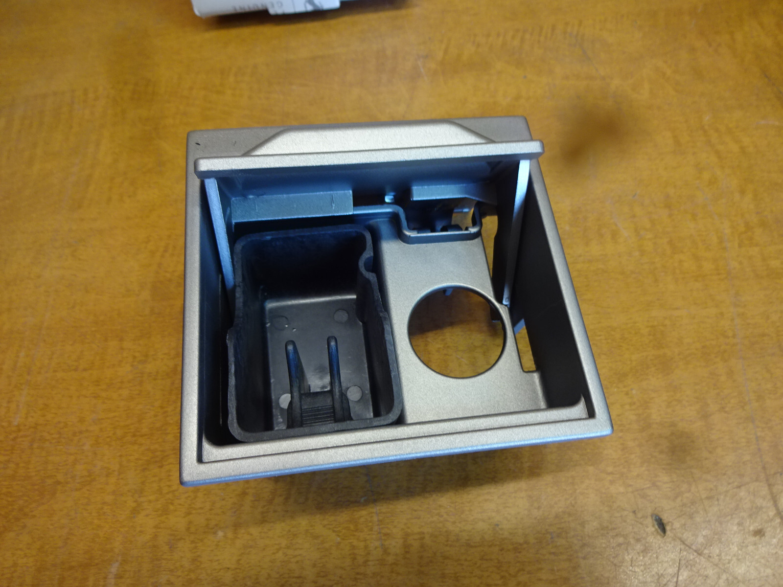 Ferrari 430 Spider - Ashtray Complete-Aluminum (NEW) - P/N 69231300