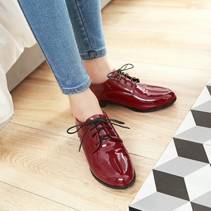 wine red flats