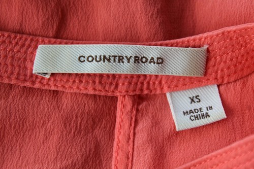 🇳🇴 SIZE XS COUNTRY ROAD ORANGE RUFFLE SHOULDERS KEYHOLE BACK SILK BLOUSE - Picture 5 of 6