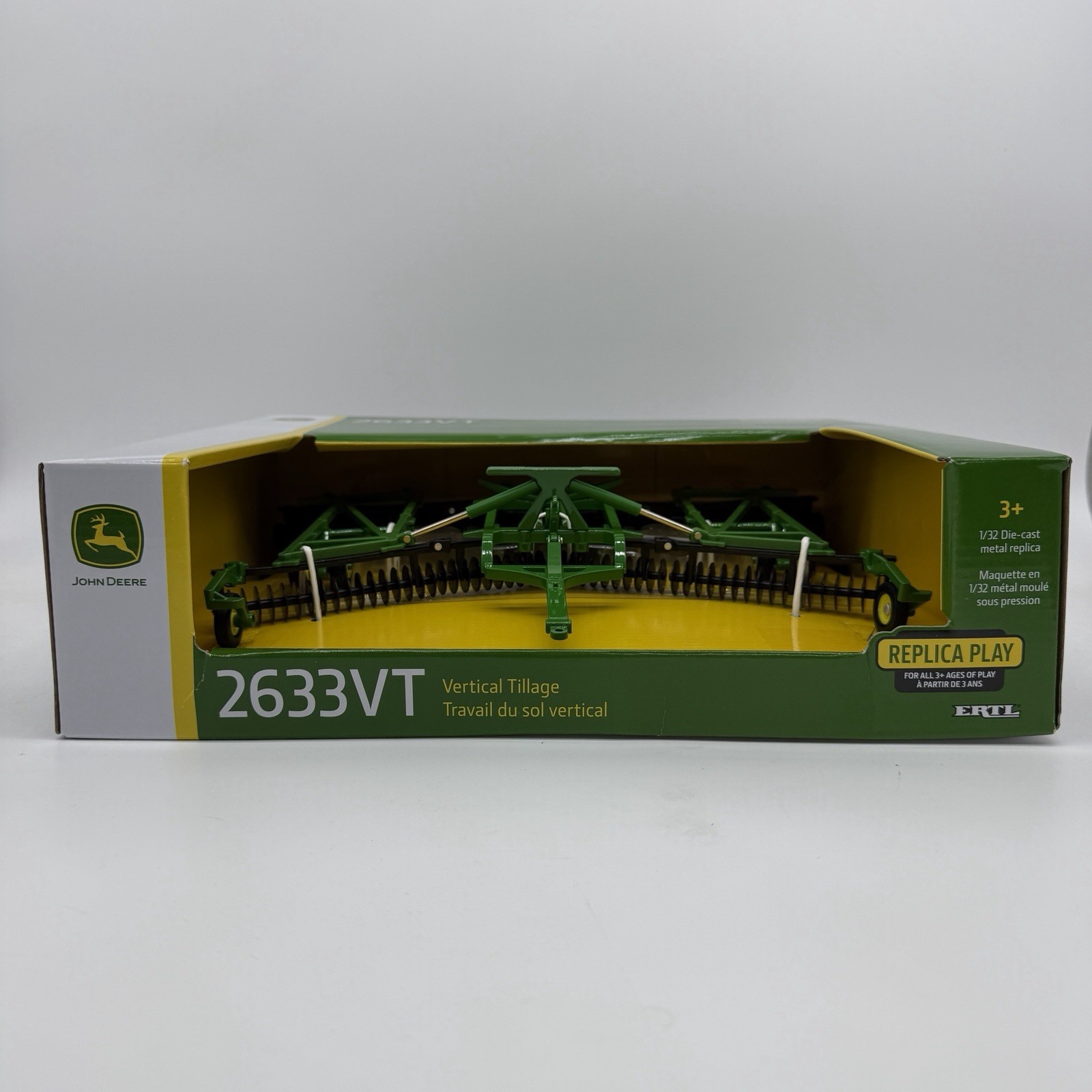 NEW John Deere 1/32 2633VT Vertical Tillage Disk Die Cast Replica - LP88088