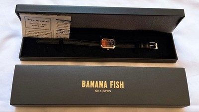 Super Groupies BANANA FISH Uhr Anime Zubehör gebraucht mit Garantiekarte