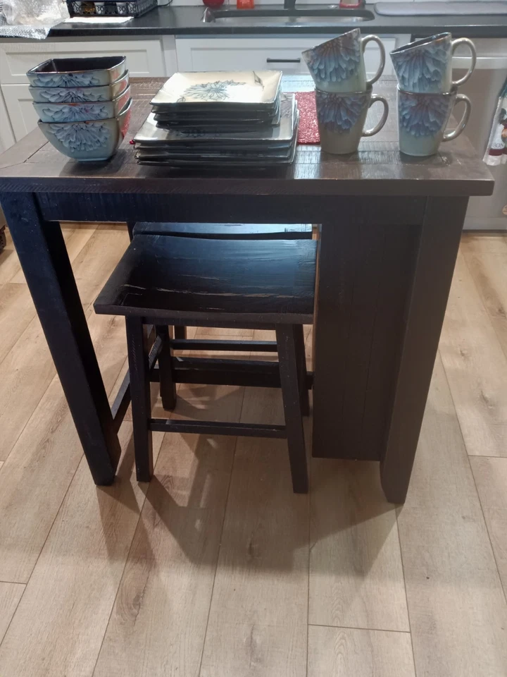 Pier 1 Imports - Juego de cena de crisantemo - Incluye (4) ajustes completos de lugar Foto 3 de 4