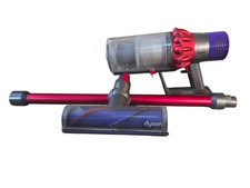 Dyson Cyclone V10 Cordless Vacuum Cleaner + Charger