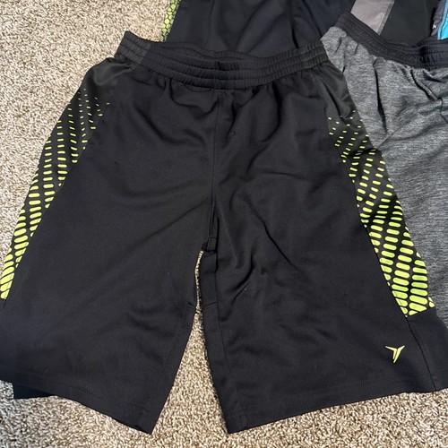 Boys Lot of 5 Size Large Boys Athletic Shorts Old Navy, Champion, RBX, Tekgear - Picture 2 of 11