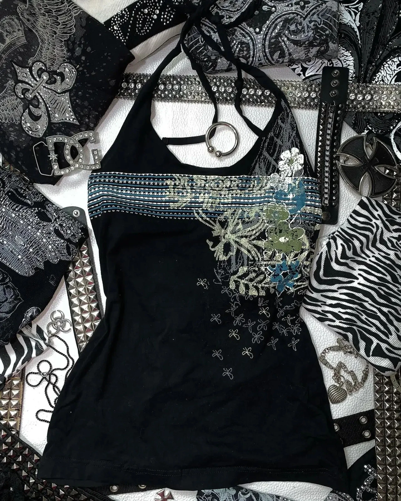 Womens Black Y2K Halter Tank Top Floral Graphic Aesthetic Slim Fit Cami S-L
Opens in a new window or