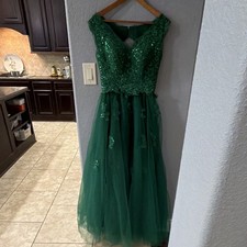 Prom Green Sequin Tulle Formal Gown V-Neck Lace-Up Sleeveless Long Dress Women