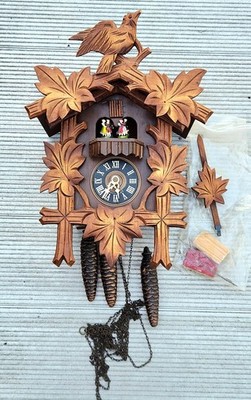 Vtg Regula Black Forest Wooden Cuckoo Clock Model 25 Music Box Dancing Couples