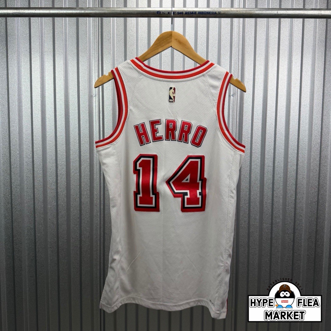Nike Tyler Herro #14 Miami Heat 22/23 Swingman Jersey Classic