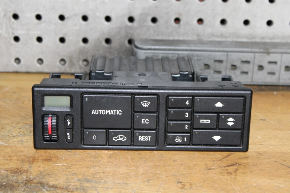 90-96 Mercedes R129 SL500 300SL 500SL AC A/C Heater Climate Control Unit OEM - Image 4 of 4