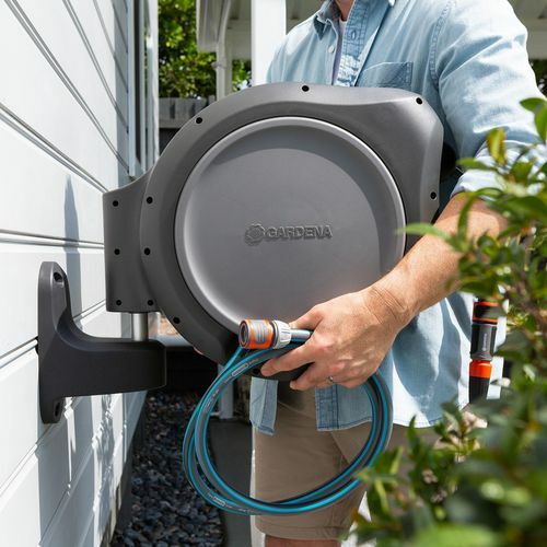 GARDENA 15m Roll-up Retractable Hose Reel - Picture 4 of 8