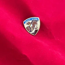 Desert Storm 1991 US Army Enamel Shield Pin 1991 Gulf War Veteran Lapel Pin