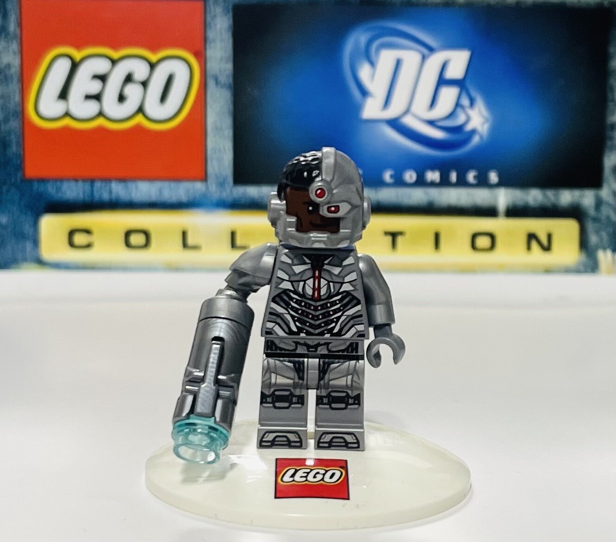 Dc Comics Lego Dc Minifigures Cyborg LEGO Dc Comics Cyborg Blaster