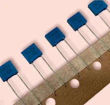 1 PCs EPCOS RADIAL Film Capacitor 0.01uF 10nF 103 250V DC 160V AC CAP ORIGINAL