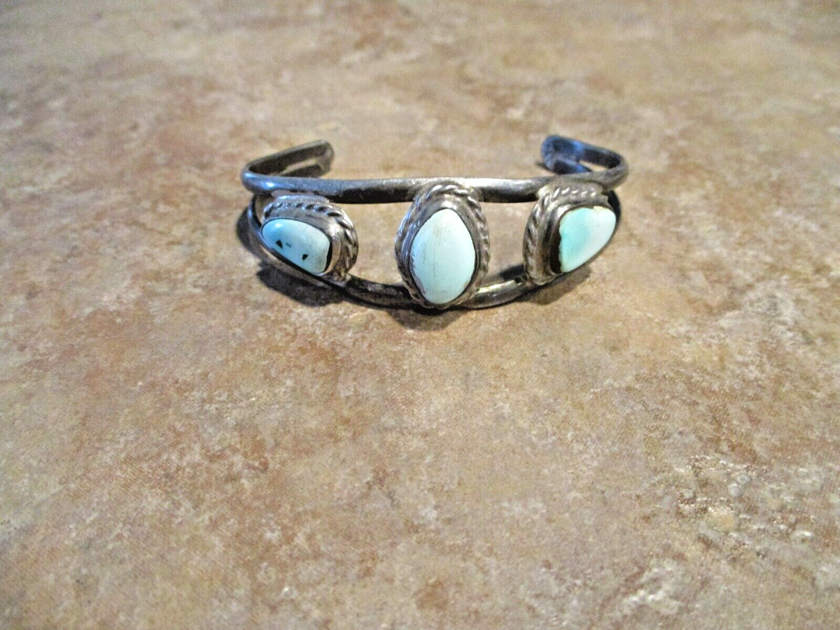 ATTRACTIVE !! Vintage Navajo Sterling Silver THREE TURQUOISE